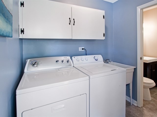 1880 Chippendale Rd, Hoffman Estates, IL 60169 photo 22