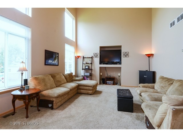 7007 Twin Falls Dr, Plainfield, IL 60586 photo 7