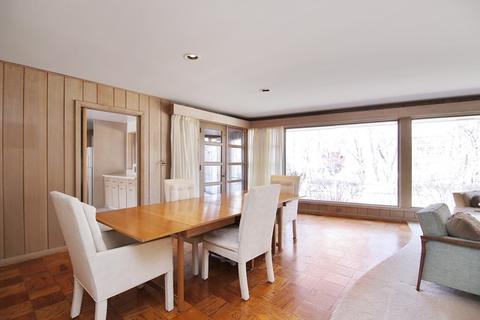 636 Washington Pl, Glencoe, IL 60022 photo 9