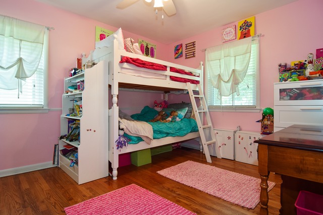 903 Crest St, Wheaton, IL 60187 photo 7