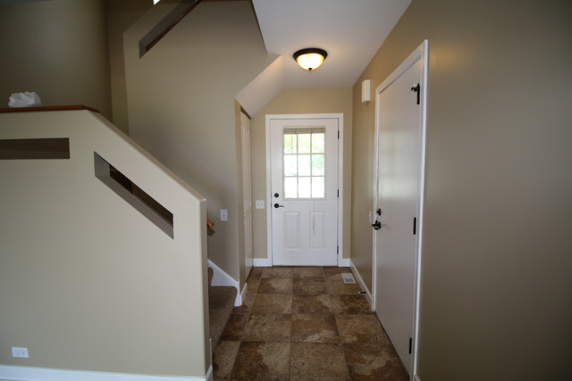 1834 Pebble Beach Cir, Elgin, IL 60123 photo 2