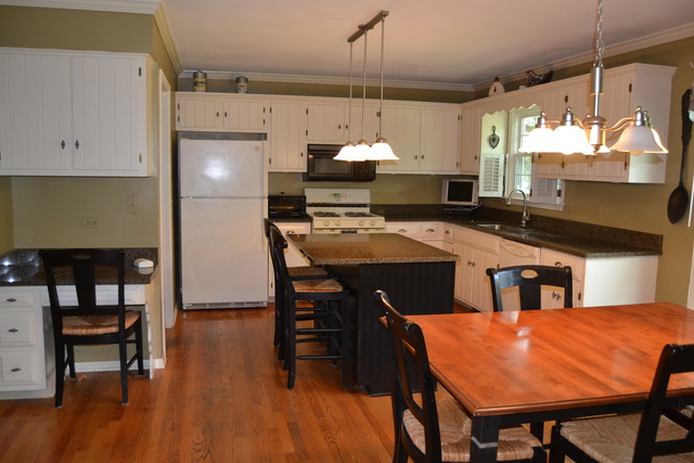 17 Citation Cir, Wheaton, IL 60189 photo 5