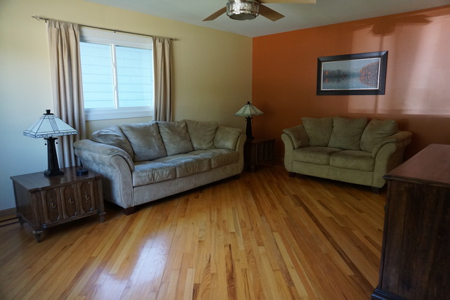 114 Homewood Dr, Genoa, IL 60135 photo 2
