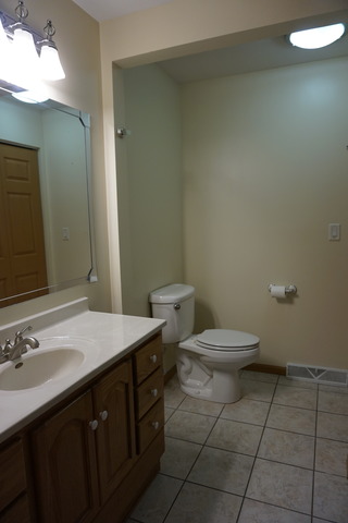 114 Homewood Dr, Genoa, IL 60135 photo 6