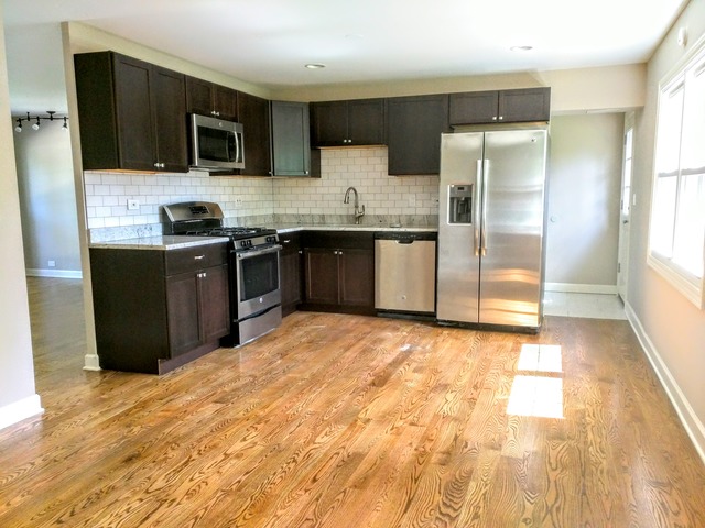 428 Cherry Ln, Glenview, IL 60025 photo 4