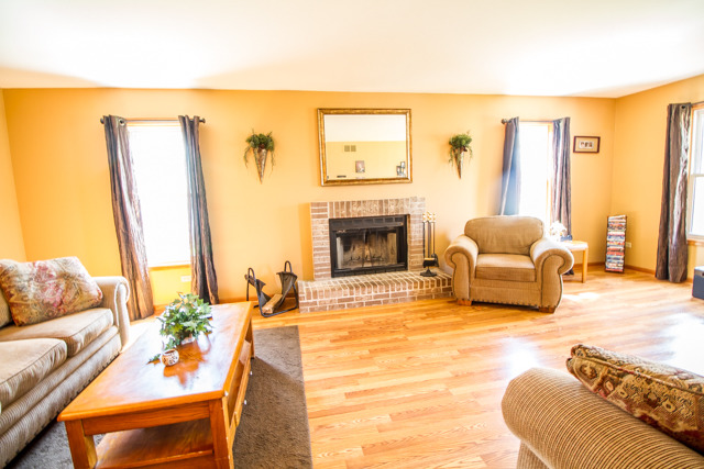 2004 Hastings Dr, Plainfield, IL 60544 photo 4