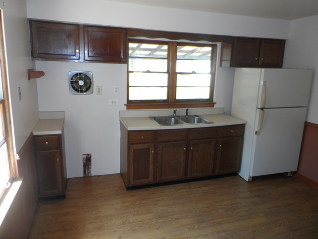 2912 S 11th Ave, Broadview, IL 60155 photo 6