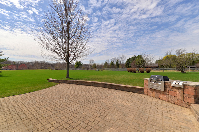 5 N390 Robin Ln, Wayne, IL 60184 photo 22