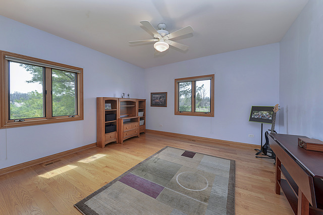 5 N390 Robin Ln, Wayne, IL 60184 photo 14