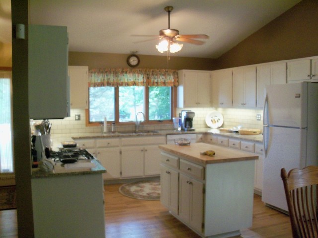 3640 Edward Dr, Crete, IL 60417 photo 3