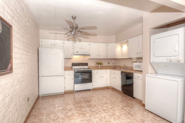 214 E Bailey Rd #E, Naperville, IL 60565 photo 2