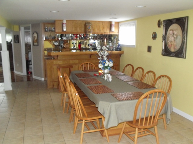 7947 Menard Ave, Burbank, IL 60459 photo 13