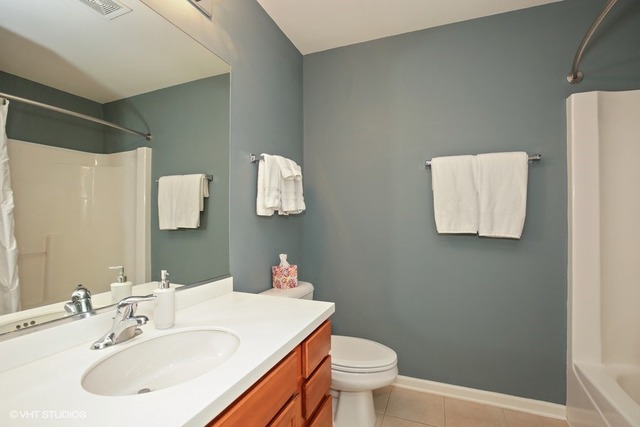 313 Comstock Dr, Elgin, IL 60124 photo 21