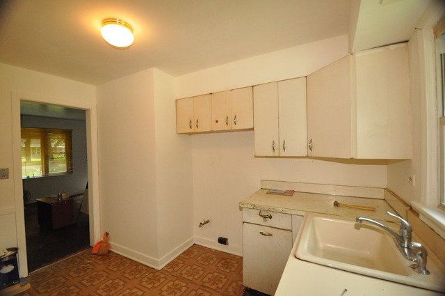 530 Crest St, Wheaton, IL 60187 photo 8
