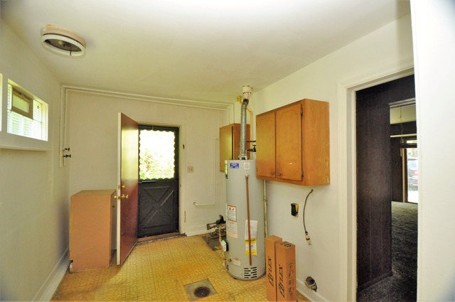 530 Crest St, Wheaton, IL 60187 photo 18