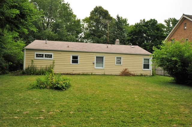 530 Crest St, Wheaton, IL 60187 photo 2
