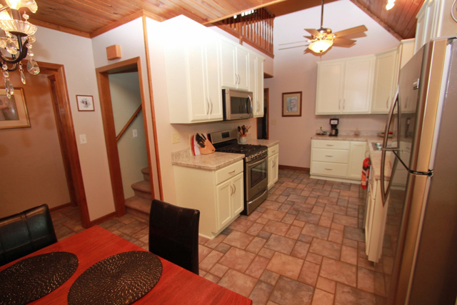 1019 Spruce St, Morris, IL 60450 photo 7