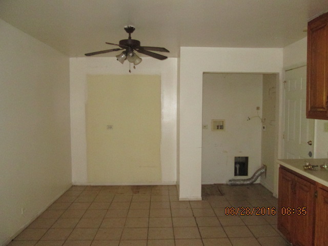 15340 Parkside Dr, Markham, IL 60428 photo 6
