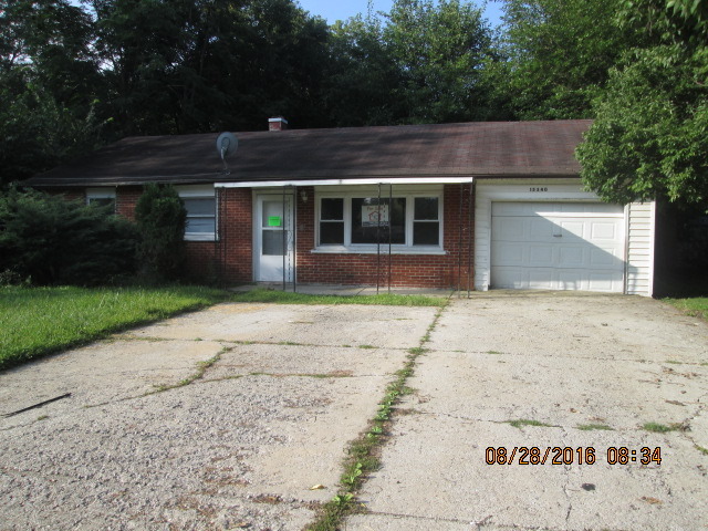 15340 Parkside Dr, Markham, IL 60428 photo 1