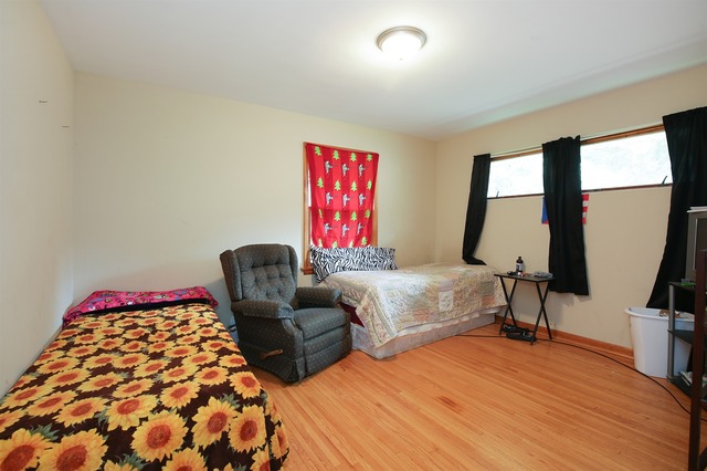 181 S Union St, Elgin, IL 60123 photo 5