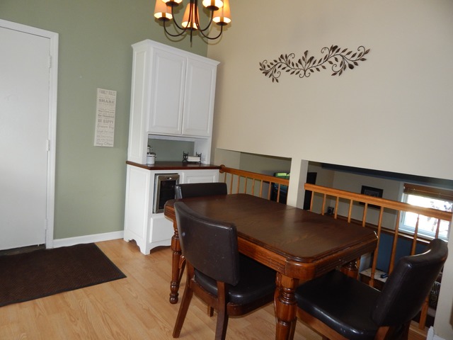 1340 N Parkview Ter, Algonquin, IL 60102 photo 9