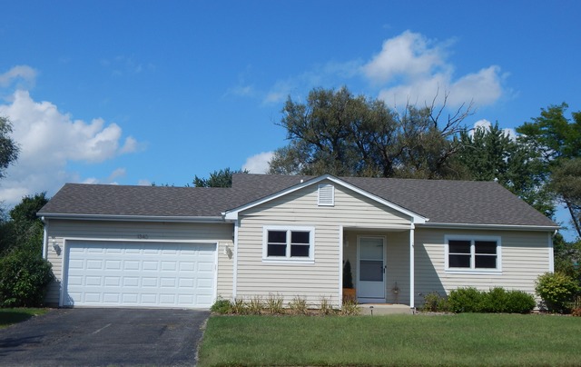 1340 N Parkview Ter, Algonquin, IL 60102 photo 3
