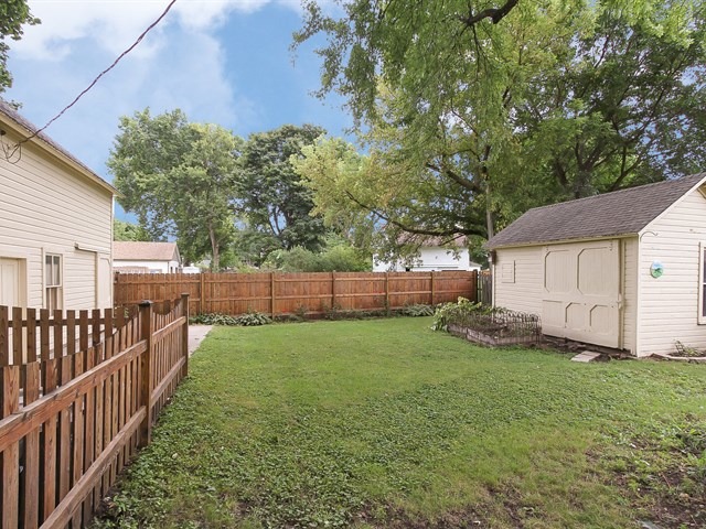 515 South St, Elgin, IL 60123 photo 21