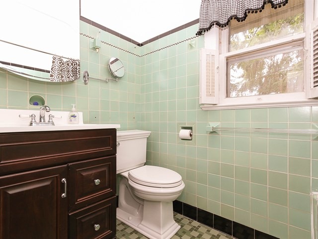 515 South St, Elgin, IL 60123 photo 18