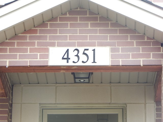4351 S Shields Ave, Chicago, IL 60609 photo 2