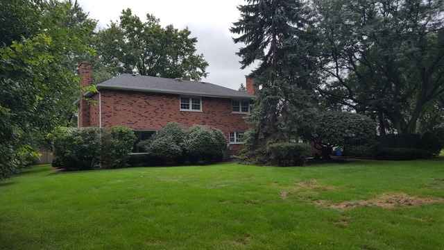 1612 Emerson Ct, Wheaton, IL 60189 photo 2