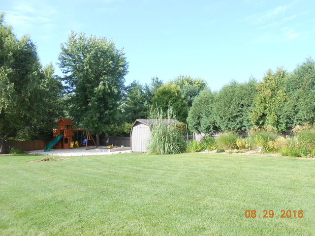 12364 Pine Dr, Genoa, IL 60135 photo 25