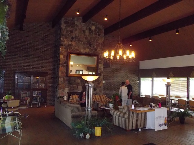138 E Bailey Rd #H, Naperville, IL 60565 photo 3