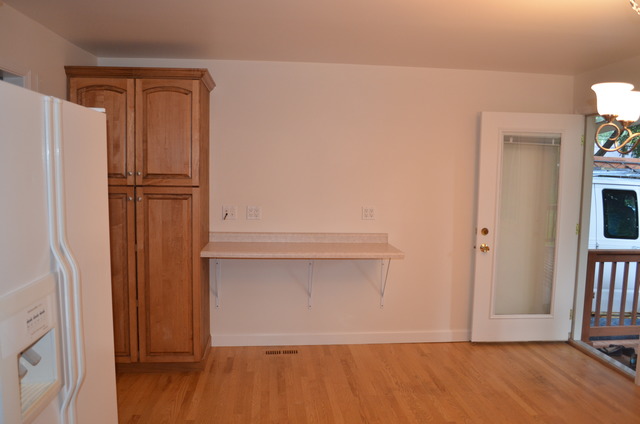 1907 Flower St, Mchenry, IL 60050 photo 4