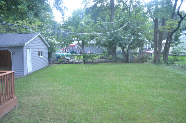 1907 Flower St, Mchenry, IL 60050 photo 17