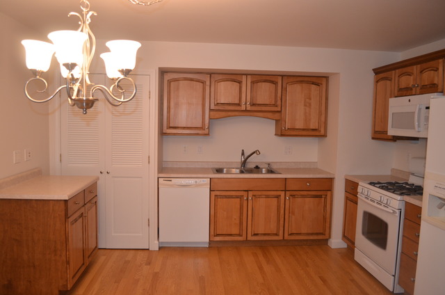 1907 Flower St, Mchenry, IL 60050 photo 3