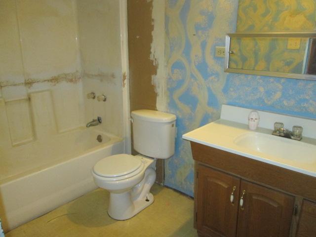169 E 34th St, Steger, IL 60475 photo 7