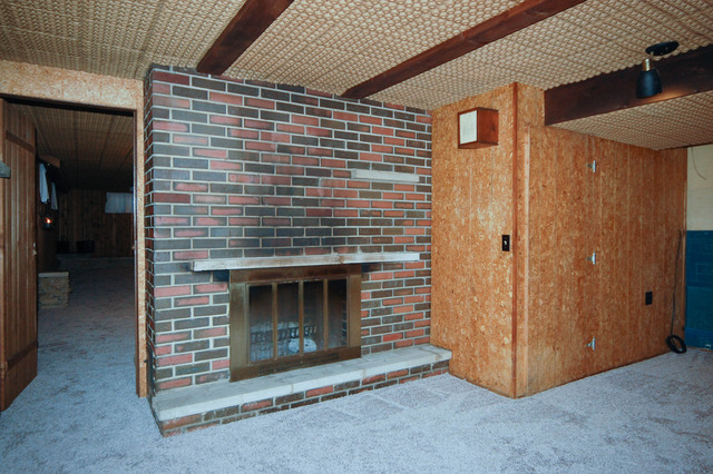 903 Ford Ave, Elgin, IL 60120 photo 12