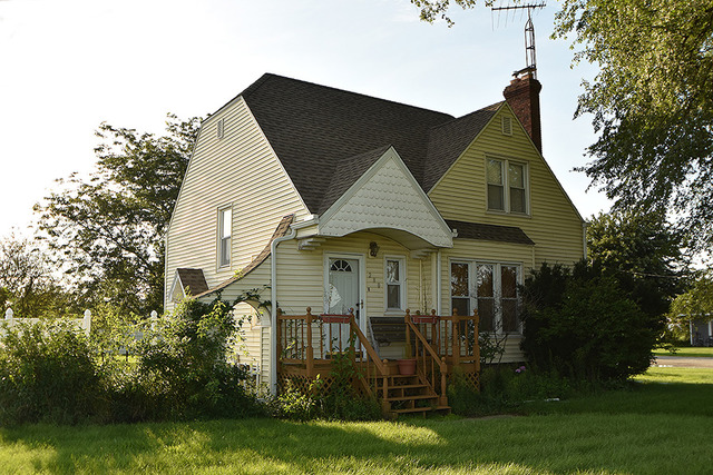 280 S Berta Rd, Diamond, IL 60416 photo 1