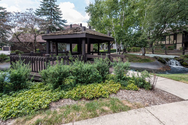 850 Sheldon Ct #A, Wheaton, IL 60189 photo 23