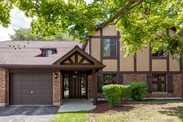 850 Sheldon Ct #A, Wheaton, IL 60189 photo 1