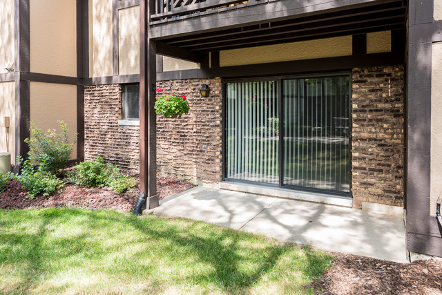 850 Sheldon Ct #A, Wheaton, IL 60189 photo 20