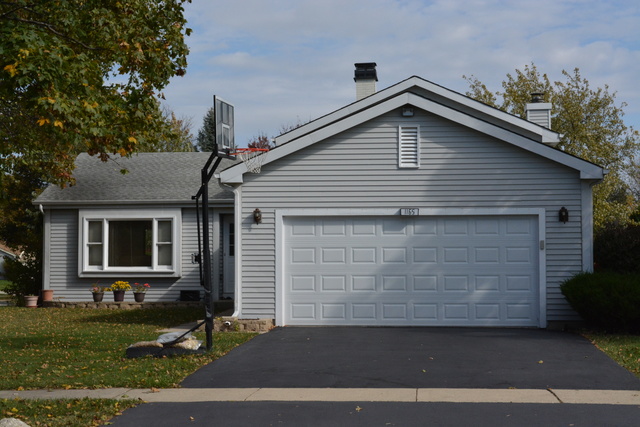 1165 Pinetree Ln, Bartlett, IL 60103 photo 1