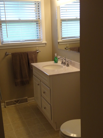 1341 Anthony Rd, Wheeling, IL 60090 photo 11