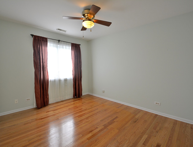 575 Denoyer Trl, Wheeling, IL 60090 photo 17