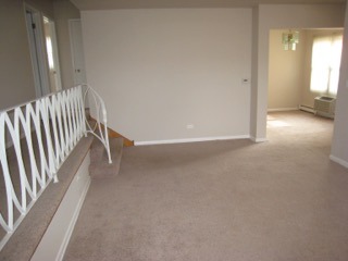 721 Beau Ct, Des Plaines, IL 60016 photo 3