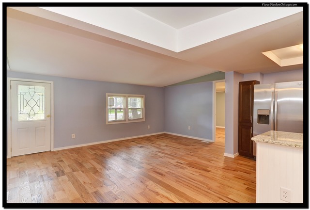 650 W 3rd St, Braidwood, IL 60408 photo 5