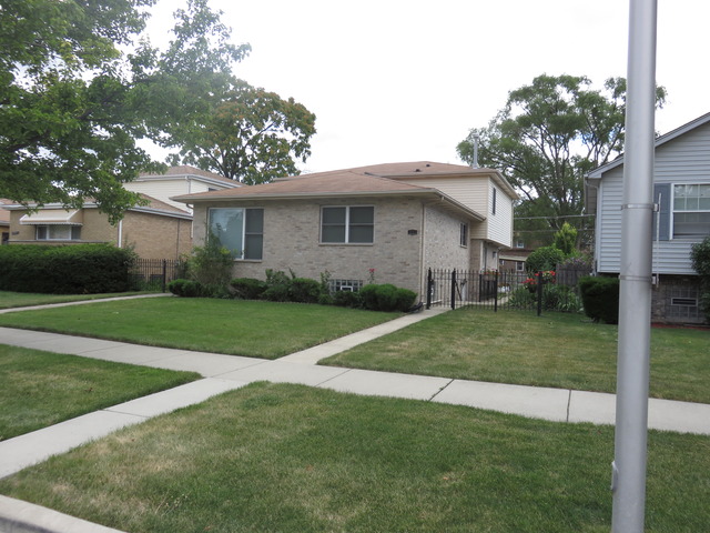 1921 S 14th Ave, Broadview, IL 60155 photo 1