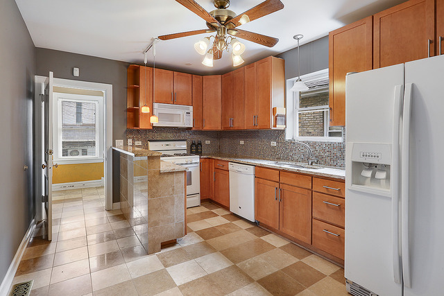 4217 Rose Ave, Lyons, IL 60534 photo 10