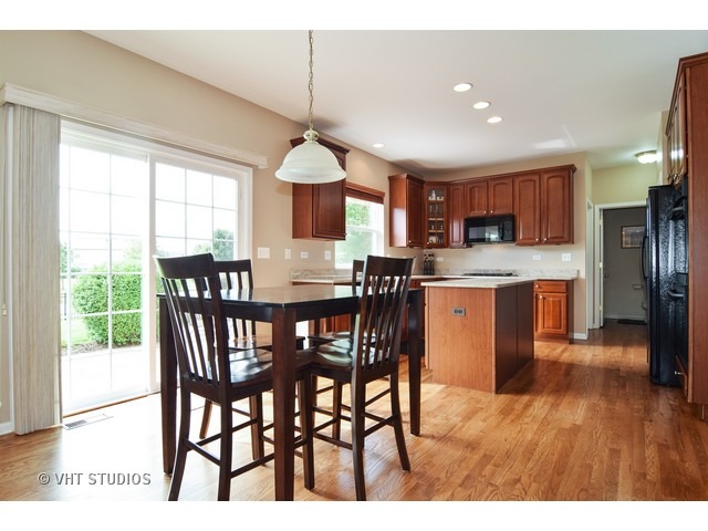 4130 Georgetown Cir, Algonquin, IL 60102 photo 5
