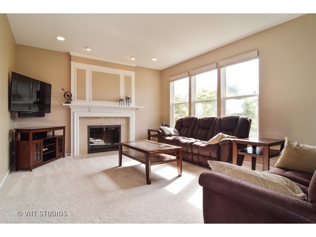 4130 Georgetown Cir, Algonquin, IL 60102 photo 7